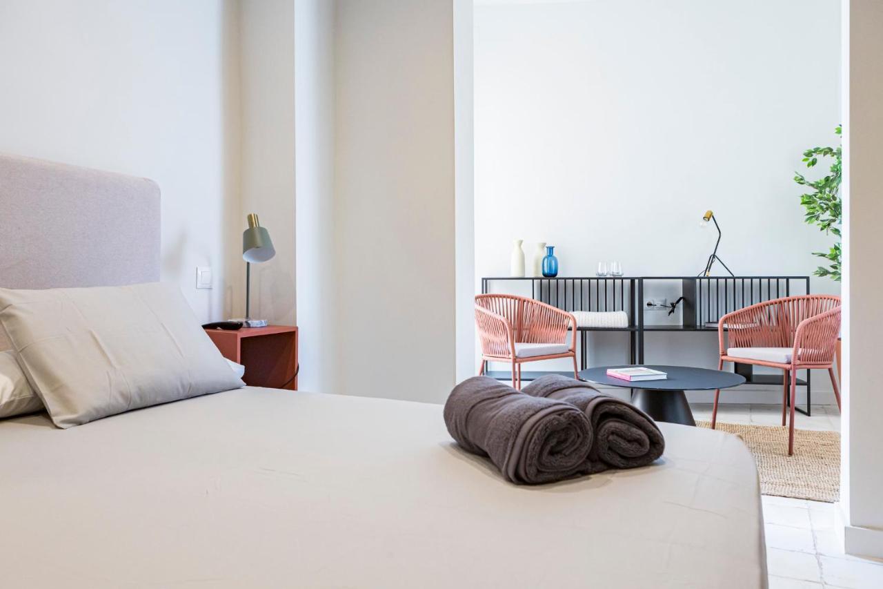 Valentin Suites Malaga Bagian luar foto